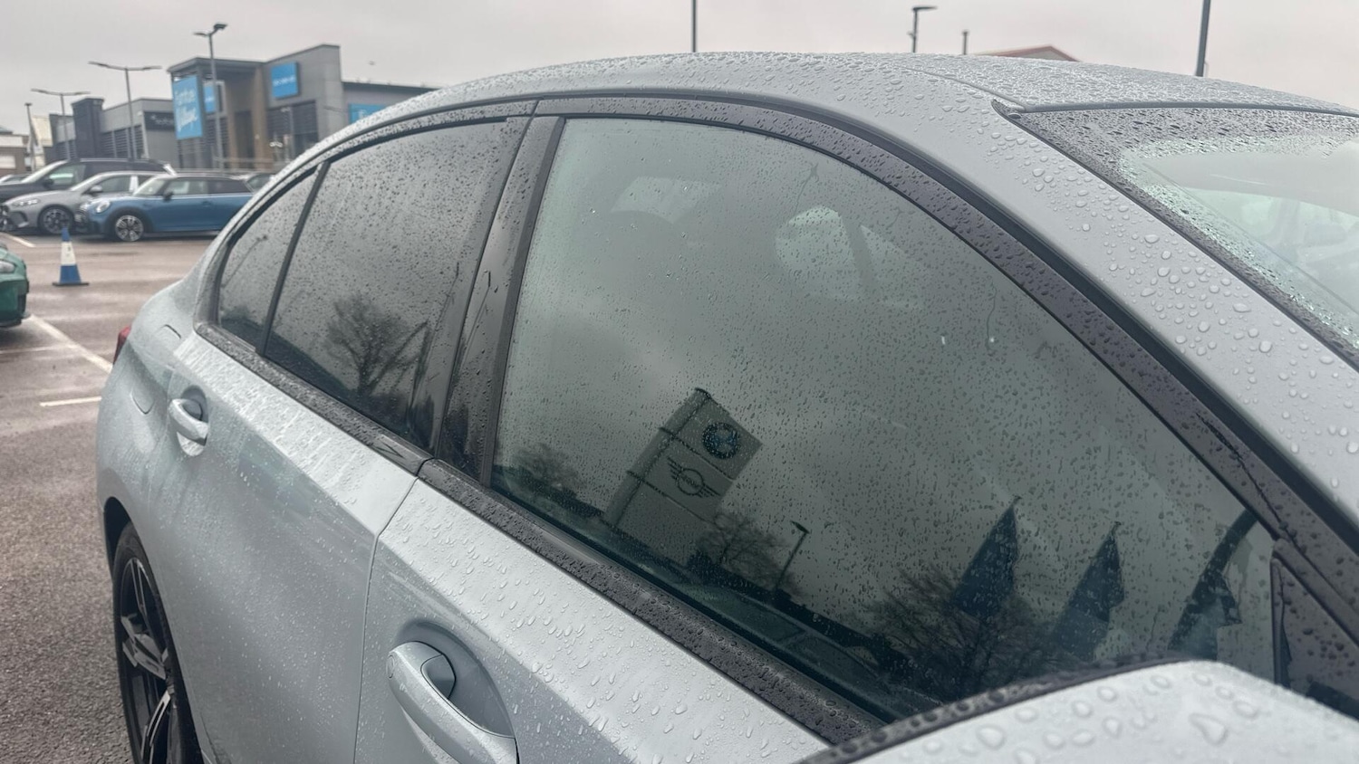 Used BMW 3 Series 2024 for sale - 77604712: Photo 23