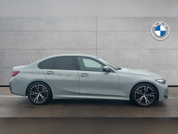 Used BMW 3 Series 2024 for sale - 77604712: Photo