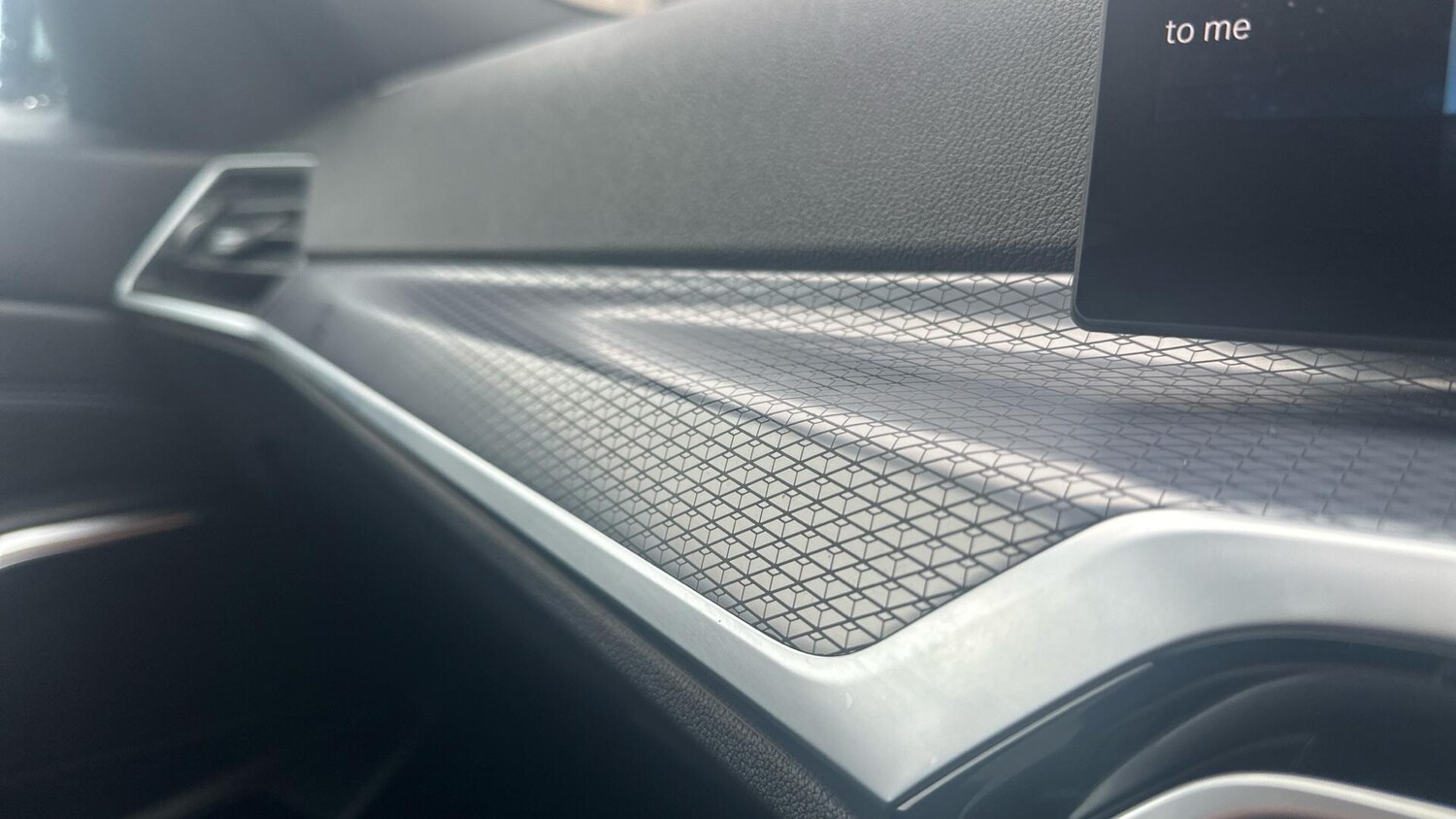 Used BMW 3 Series 2024 for sale - 77604712: Photo 44