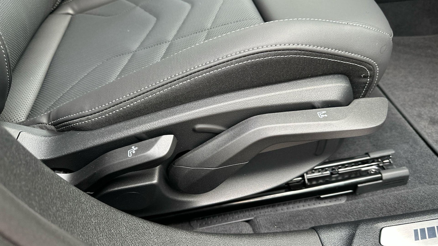 Used BMW 1 Series 2025 for sale - 77604838: Photo 15