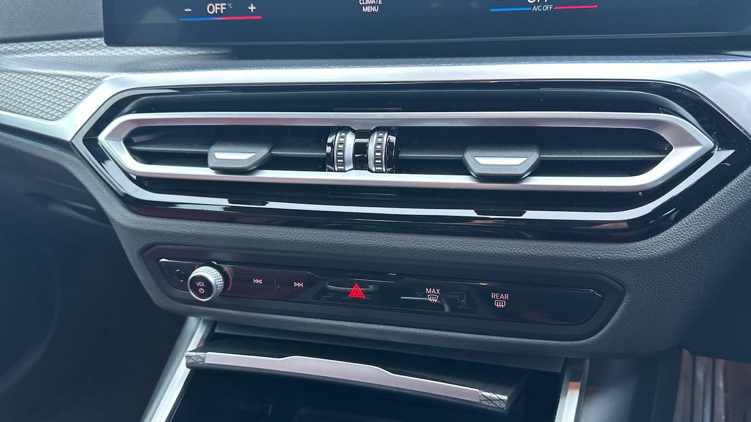 Used BMW 3 Series 2023 for sale - 77604633: Photo 24