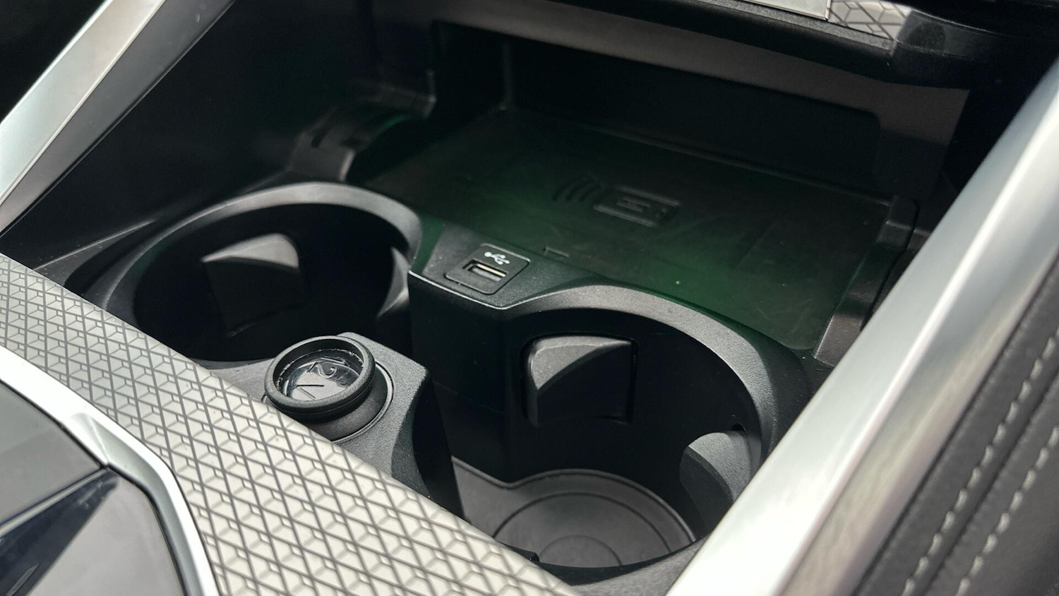 Used BMW i4 2022 for sale - 77646722: Photo 30