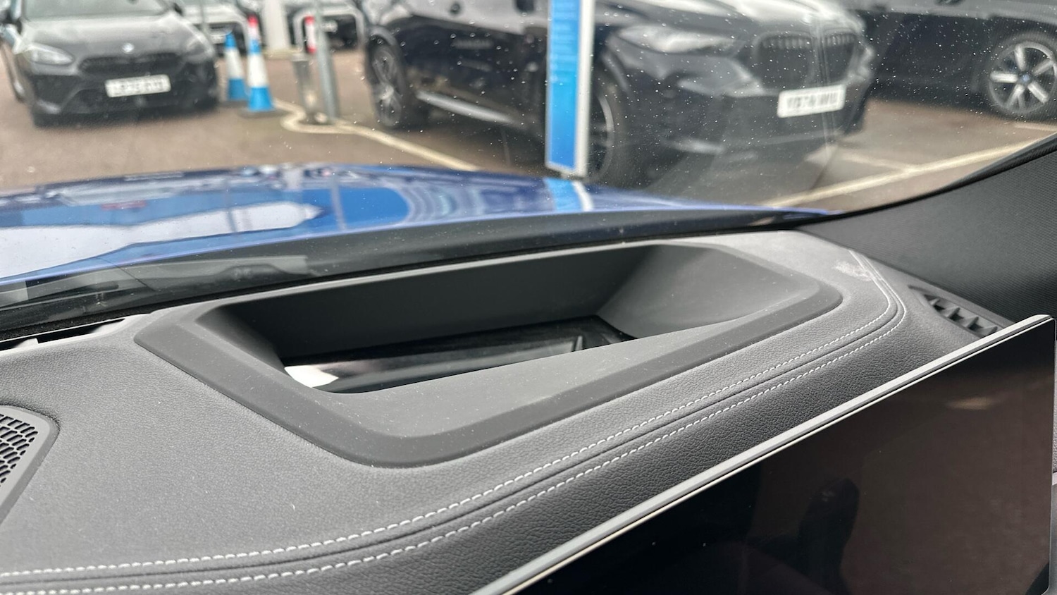 Used BMW i4 2022 for sale - 77646722: Photo 31