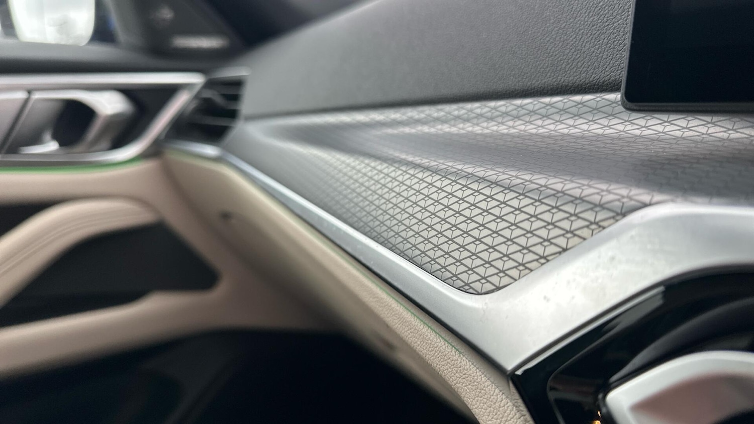 Used BMW i4 2022 for sale - 77646722: Photo 33