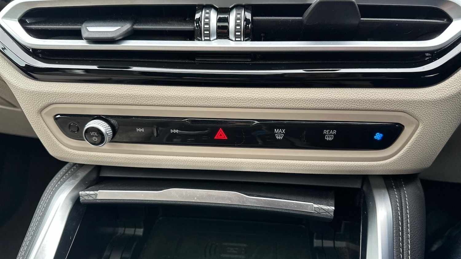 Used BMW i4 2022 for sale - 77646722: Photo 50