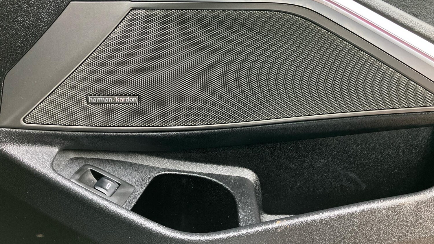 Used BMW 3 Series for sale - 77958049: Photo 24