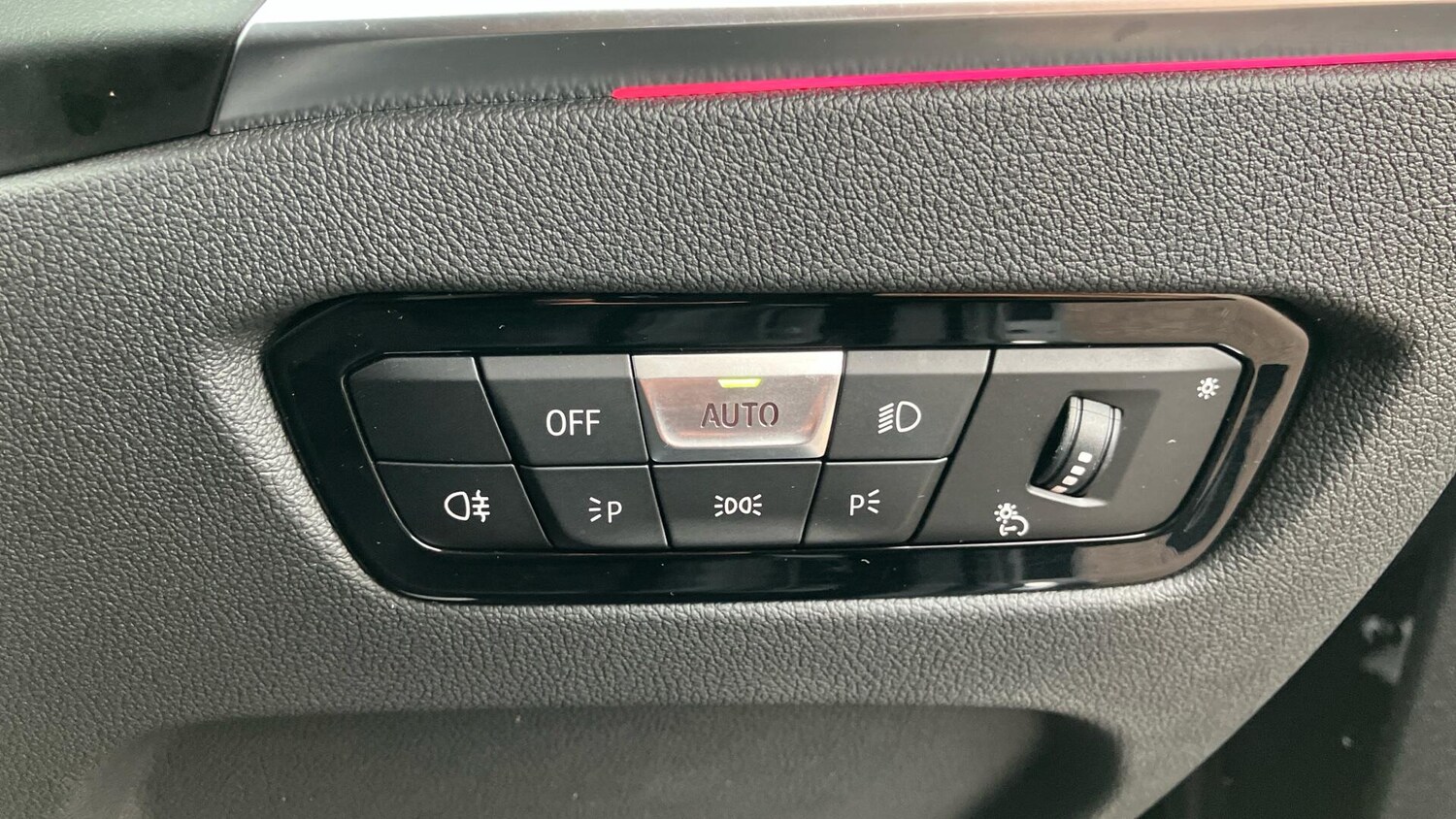 Used BMW 3 Series for sale - 77958049: Photo 27