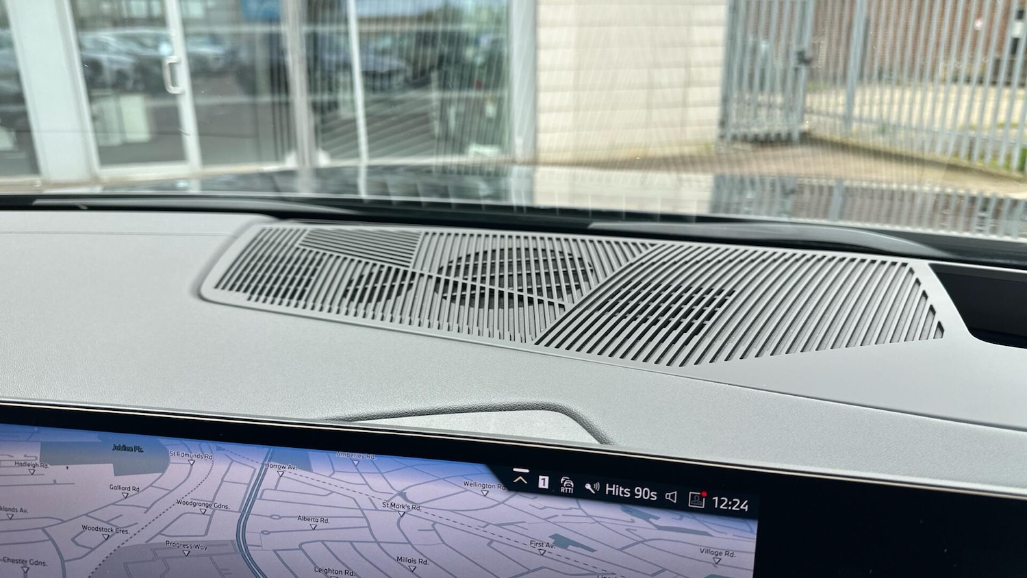 Used BMW i5 for sale - 78184962: Photo 25