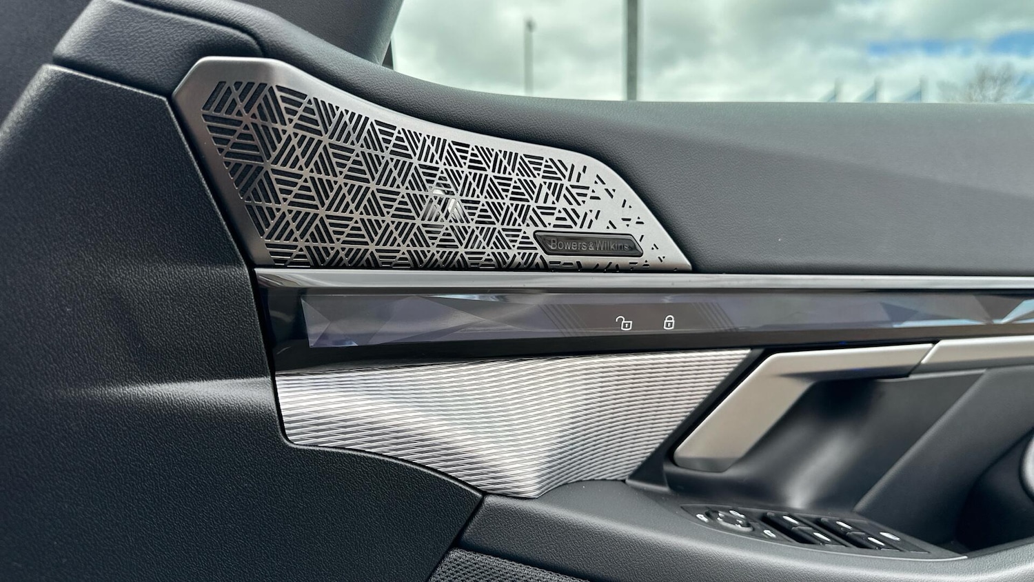 Used BMW i5 for sale - 78184962: Photo 31