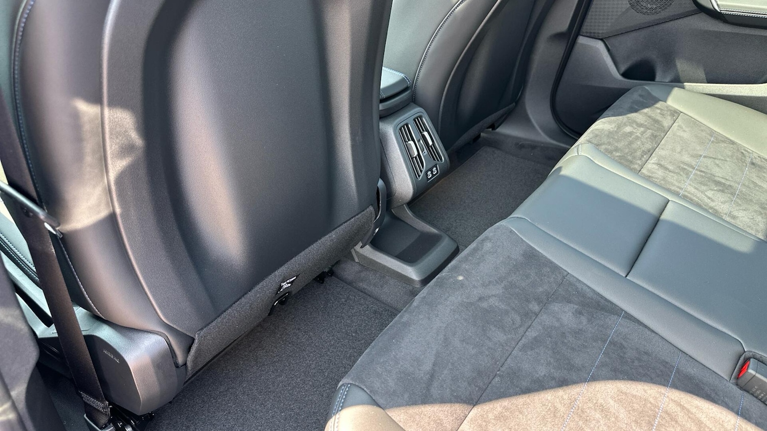 Used BMW iX1 2025 for sale - 77604663: Photo 34