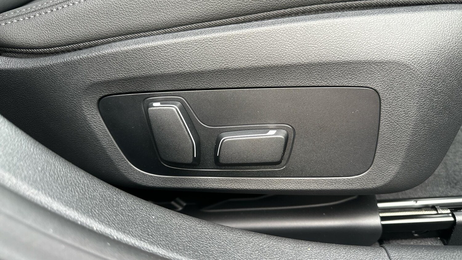 Used BMW i4 2025 for sale - 77604819: Photo 32