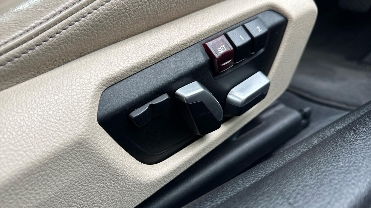 Used BMW 4 Series 2017 for sale - 77604675: Photo 35