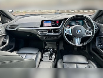 Used BMW 2 Series 2020 for sale - 78622624: Photo