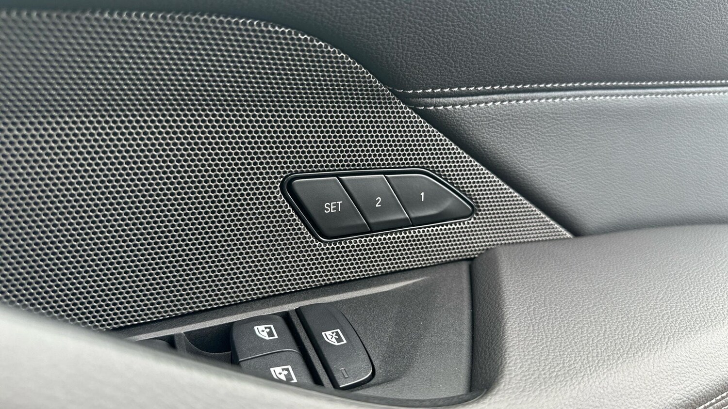 Used BMW i4 2025 for sale - 77604848: Photo 28