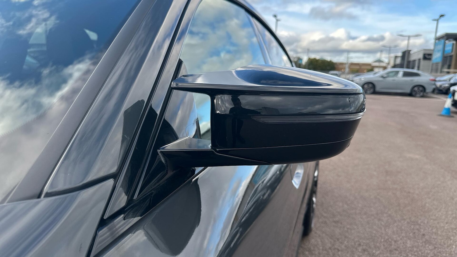 Used BMW i4 2025 for sale - 77604848: Photo 42