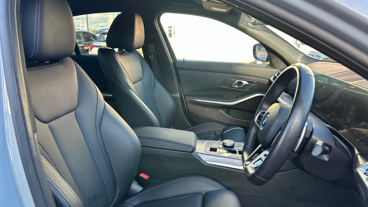 Used BMW 3 Series 2025 for sale - 77604839: Photo 11