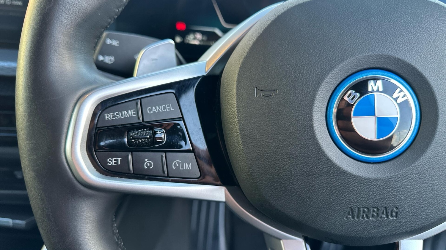 Used BMW 3 Series 2025 for sale - 77604839: Photo 17