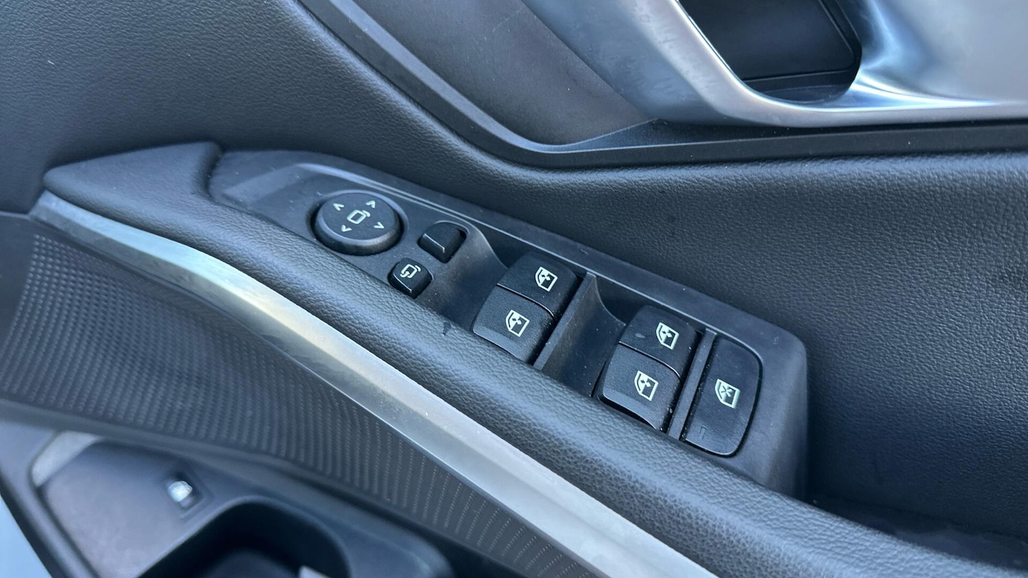 Used BMW 3 Series 2025 for sale - 77604839: Photo 42