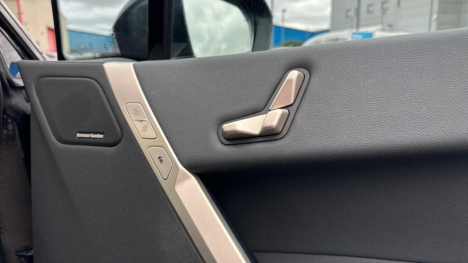 Used BMW iX for sale - 77808278: Photo 27