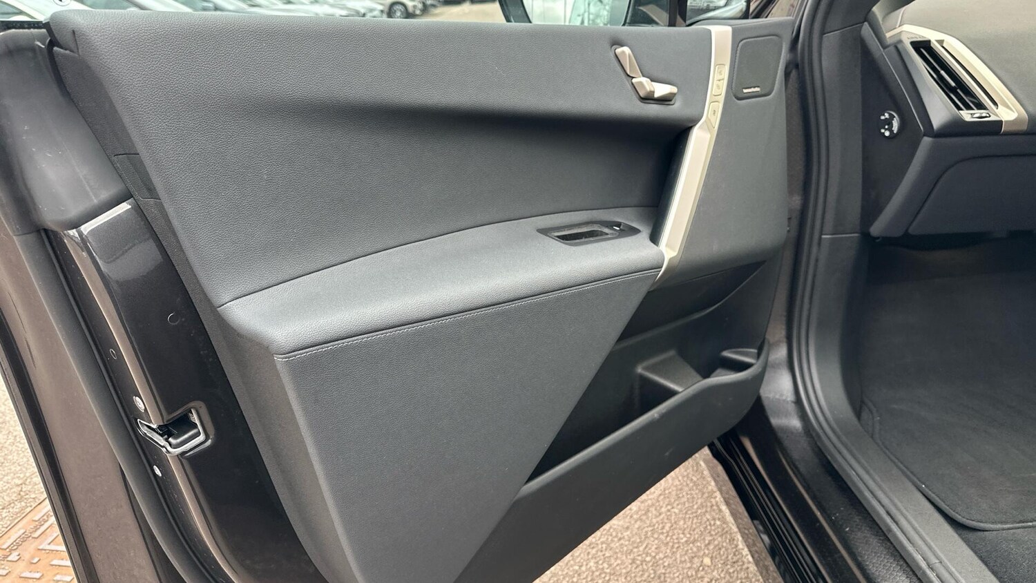 Used BMW iX for sale - 77808278: Photo 39