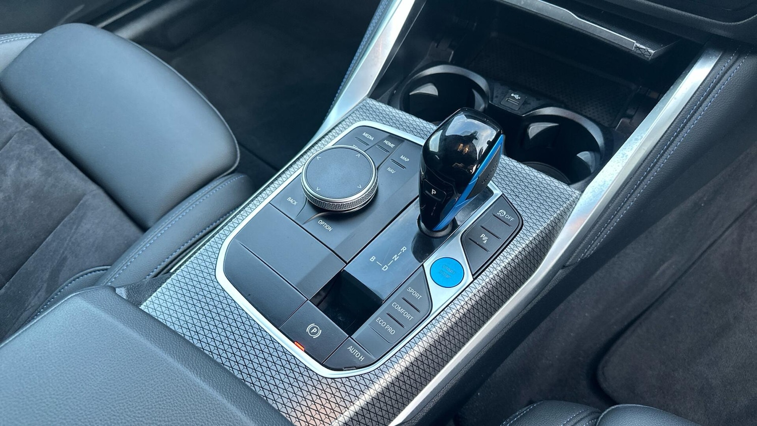 Used BMW i4 2022 for sale - 77768045: Photo 10