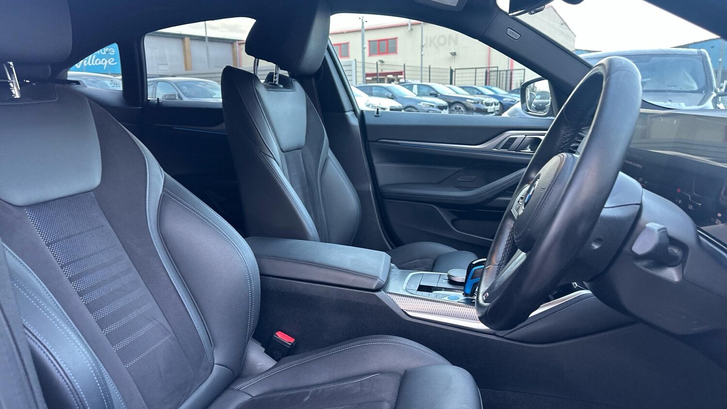 Used BMW i4 2022 for sale - 77768045: Photo 11