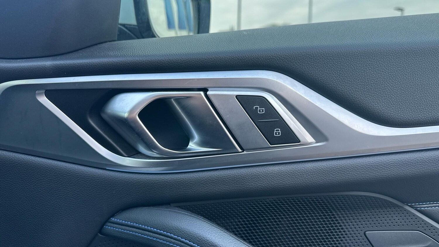 Used BMW i4 2022 for sale - 77768045: Photo 29