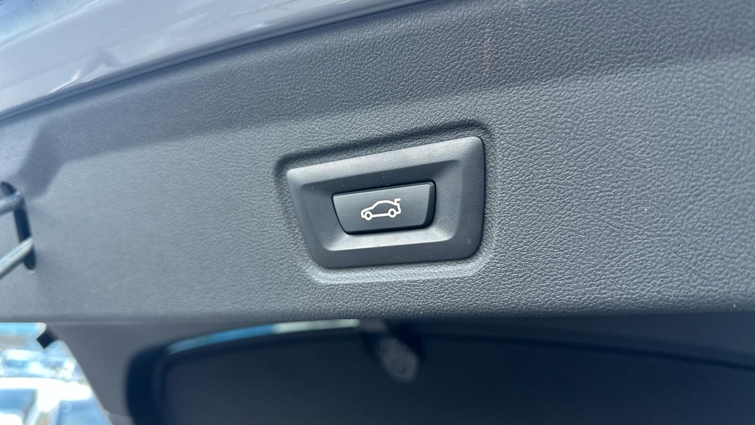 Used BMW i4 2022 for sale - 77768045: Photo 41