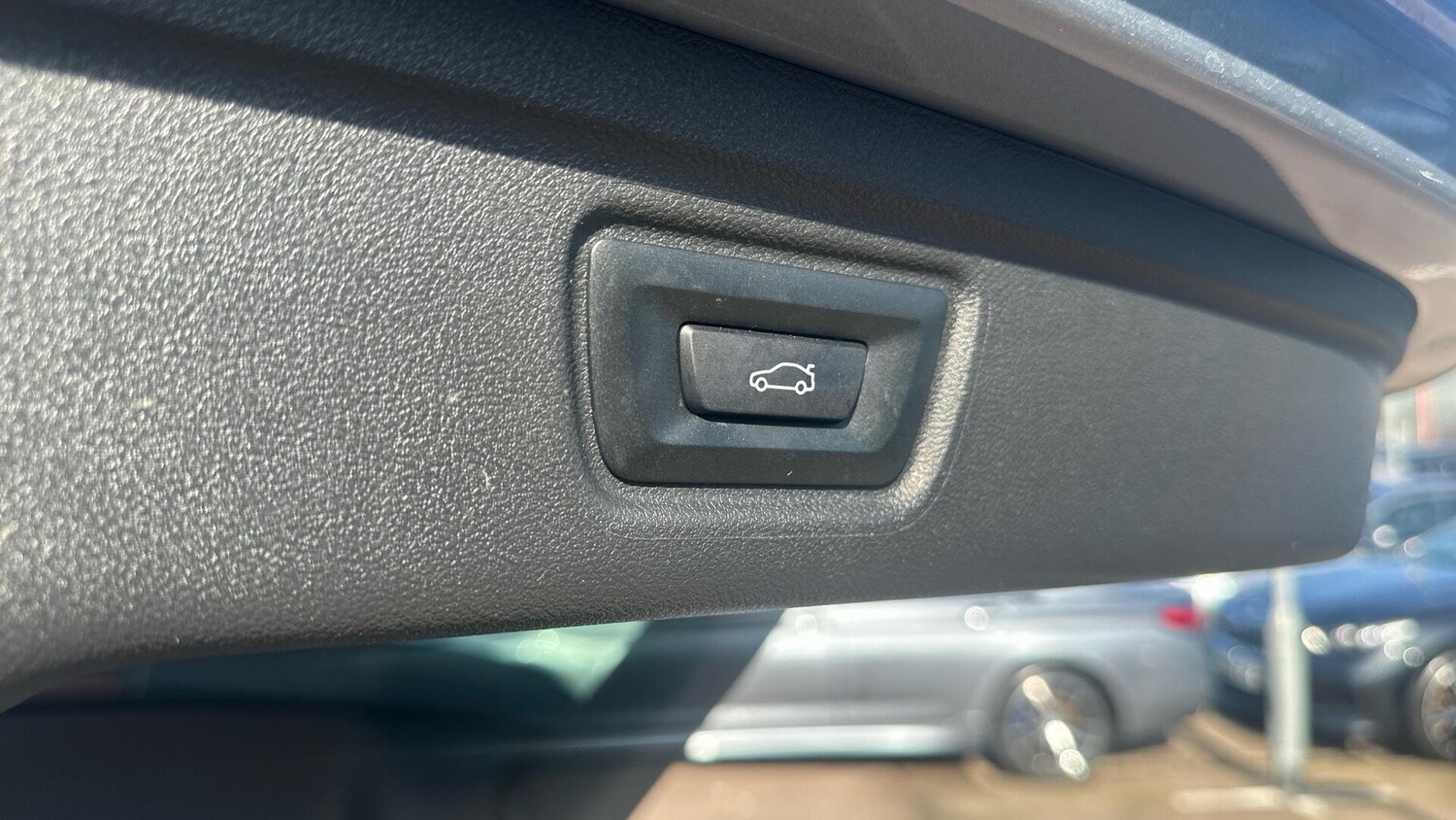 Used BMW 3 Series for sale - 77970664: Photo 45