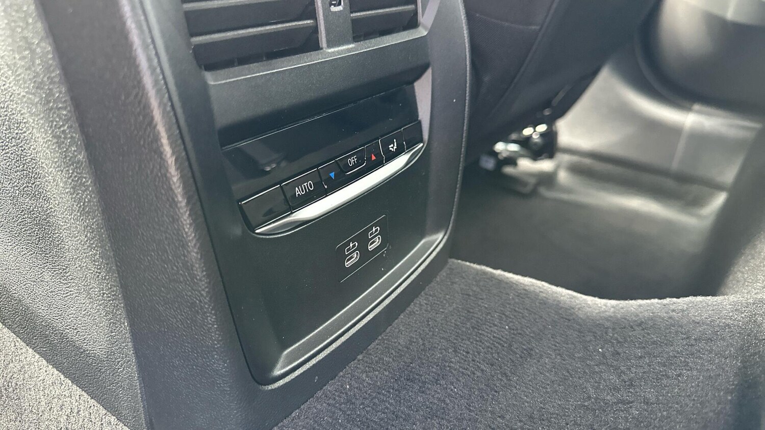 Used BMW i4 for sale - 77604672: Photo 38