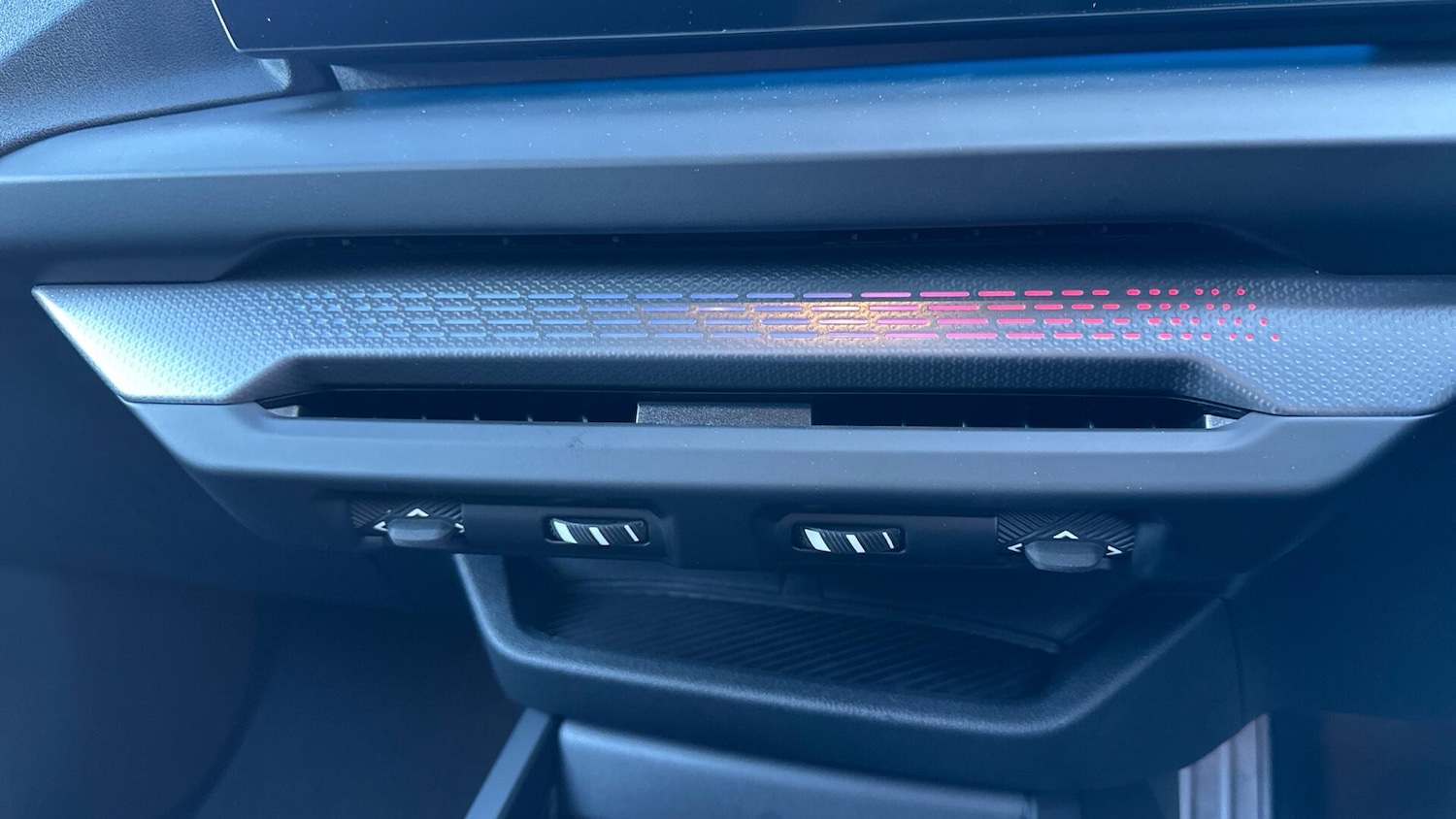 Used BMW 1 Series 2025 for sale - 77604696: Photo 24