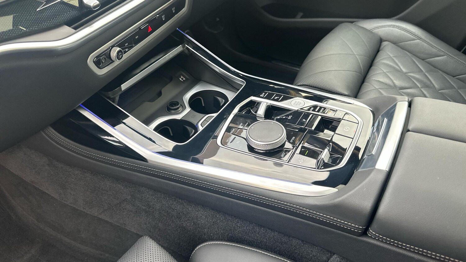 Used BMW X7 2024 for sale - 77994382: Photo 32