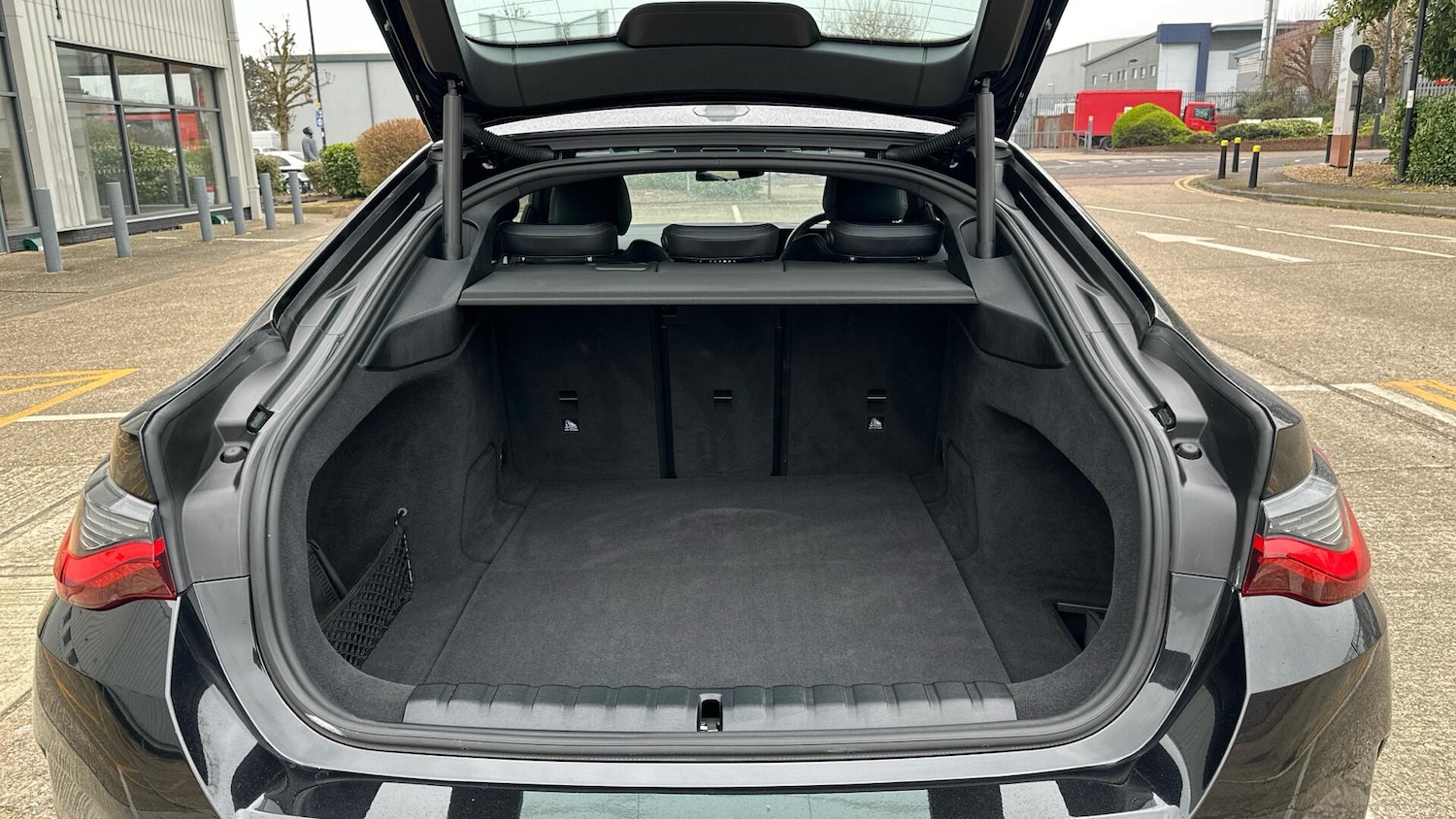 Used BMW i4 2023 for sale - 78057690: Photo 13