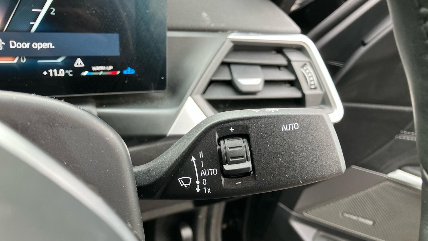 Used BMW 3 Series 2024 for sale - 77604811: Photo 28