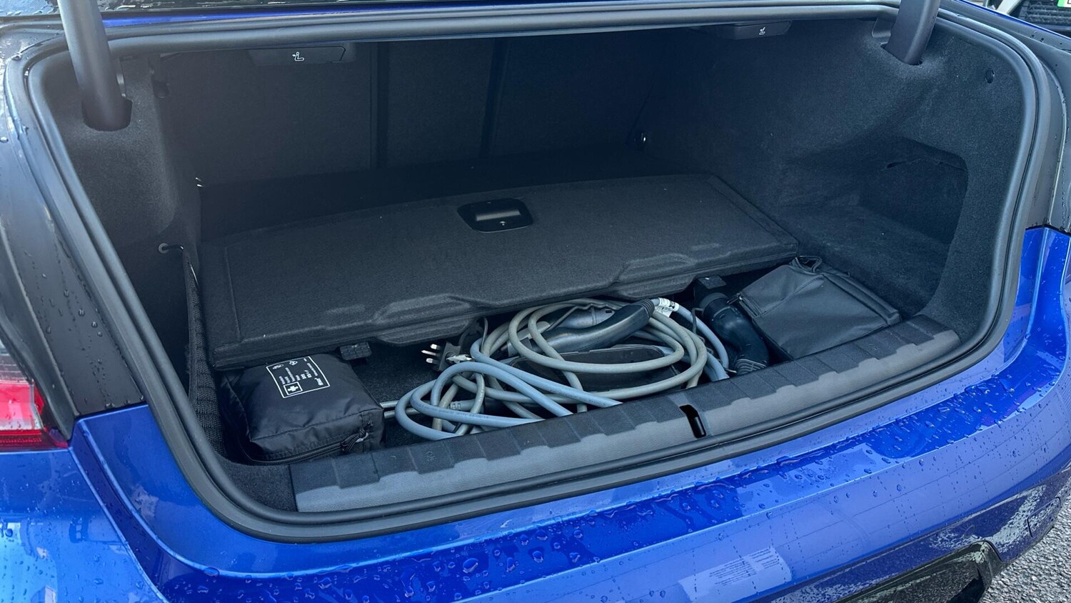 Used BMW 3 Series 2023 for sale - 77604844: Photo 33