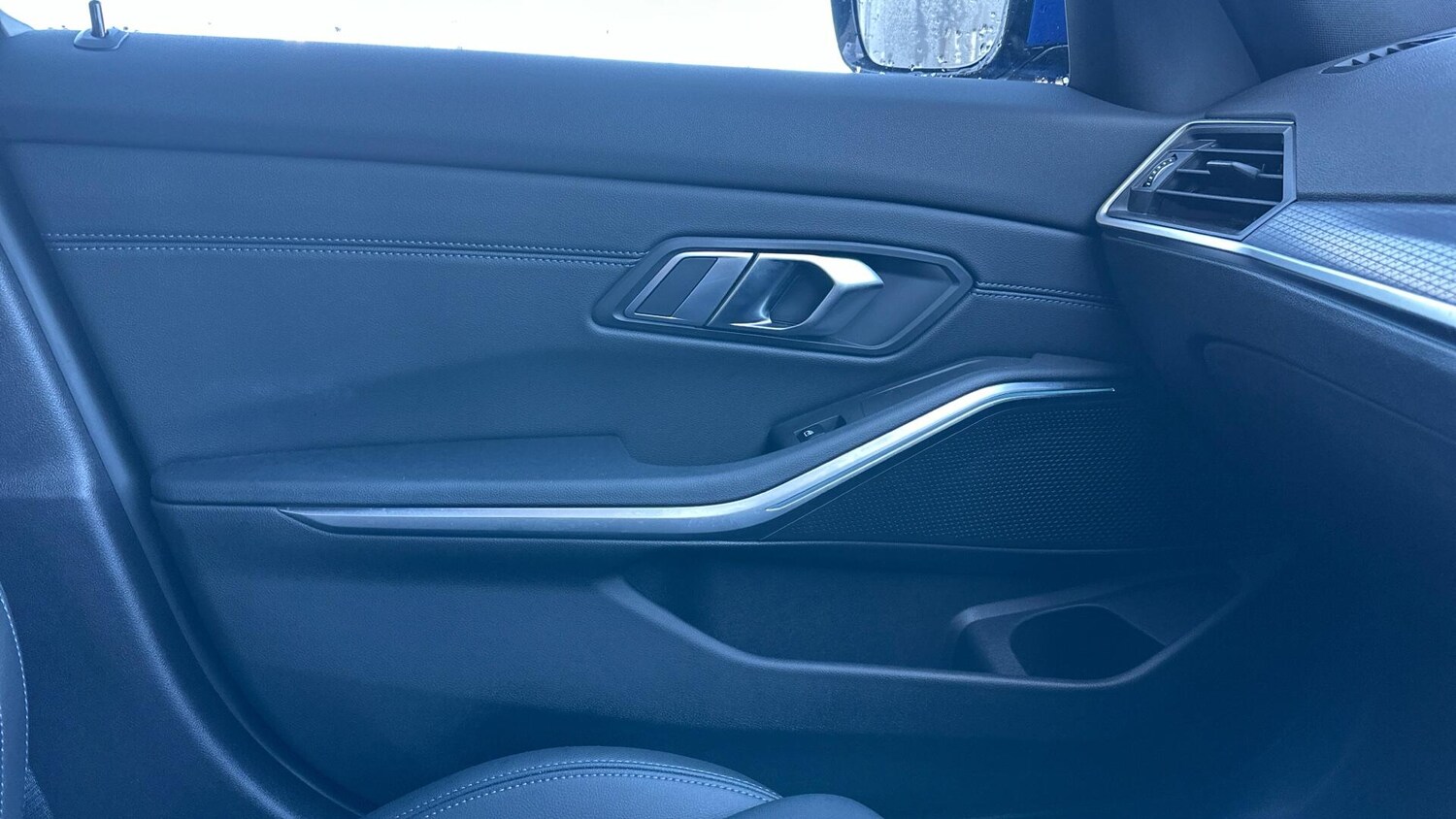 Used BMW 3 Series 2023 for sale - 77604844: Photo 44