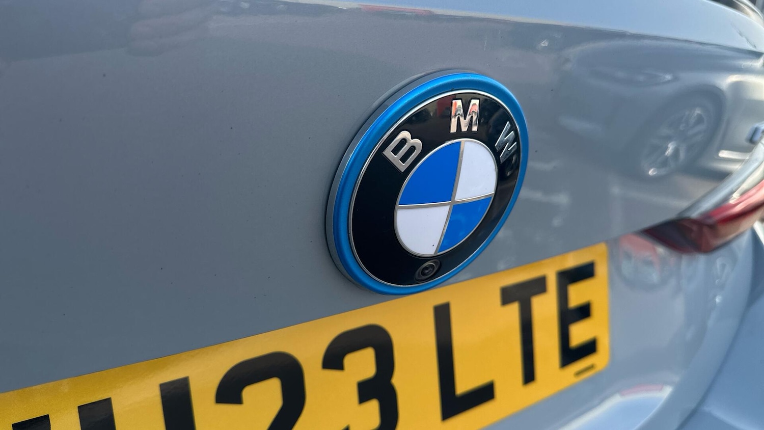 Used BMW i4 2023 for sale - 78071811: Photo 40