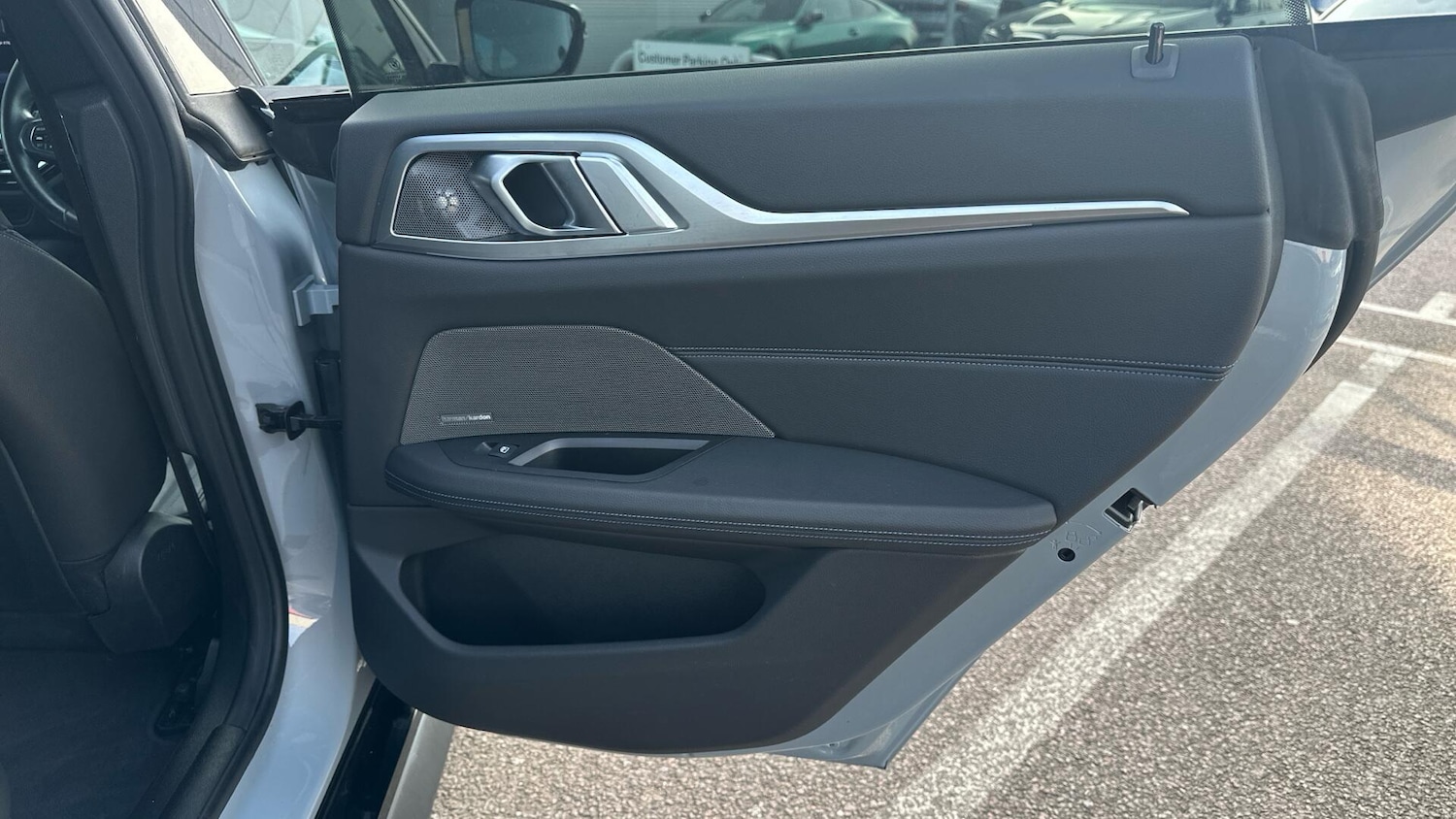 Used BMW i4 2023 for sale - 78071811: Photo 46