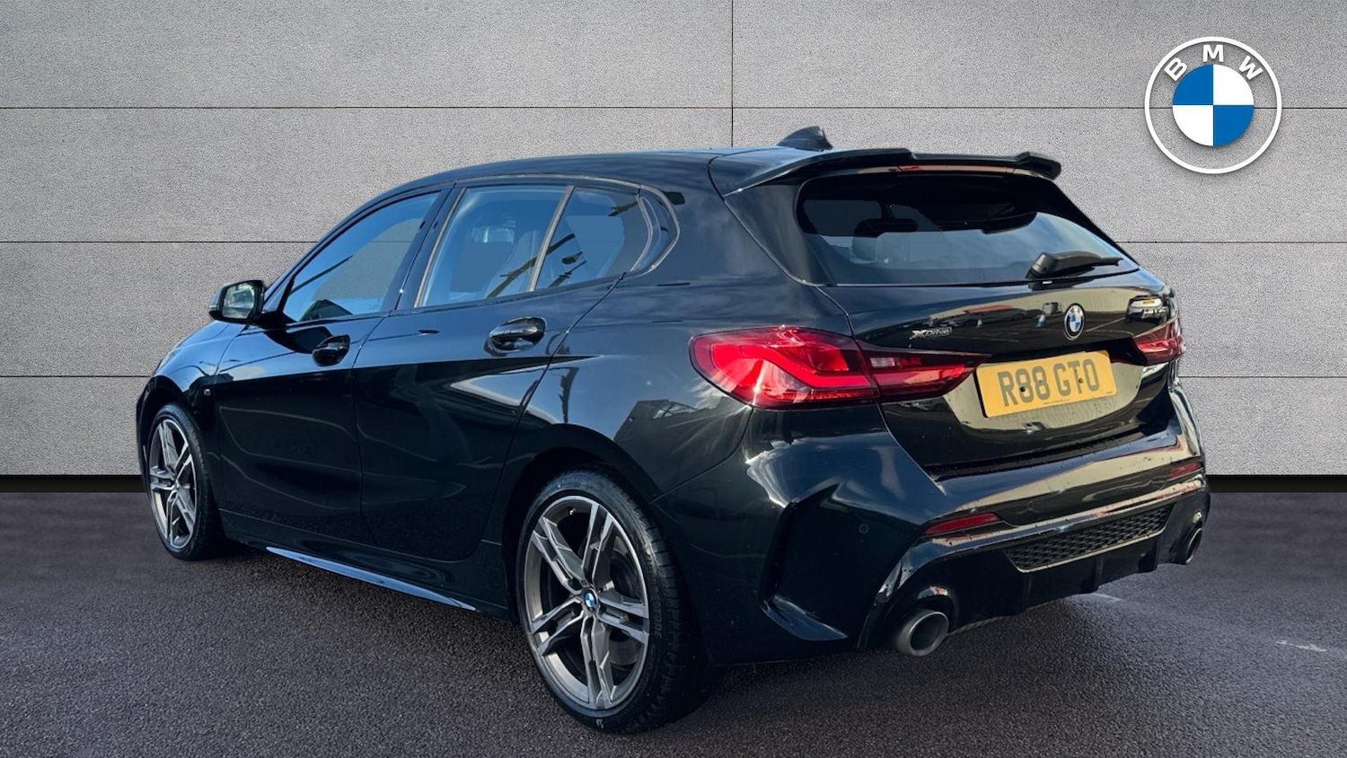 Used BMW 1 Series 2023 for sale - 77604812: Photo 2