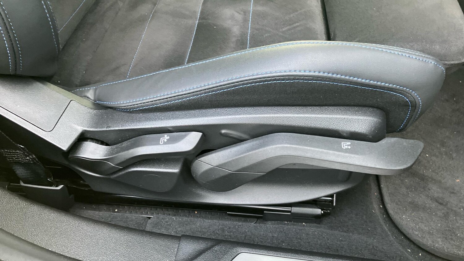 Used BMW 2 Series 2025 for sale - 77604858: Photo 36