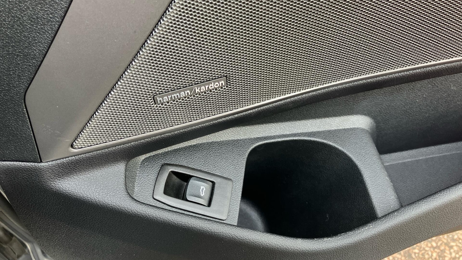 Used BMW 3 Series 2019 for sale - 77612139: Photo 48