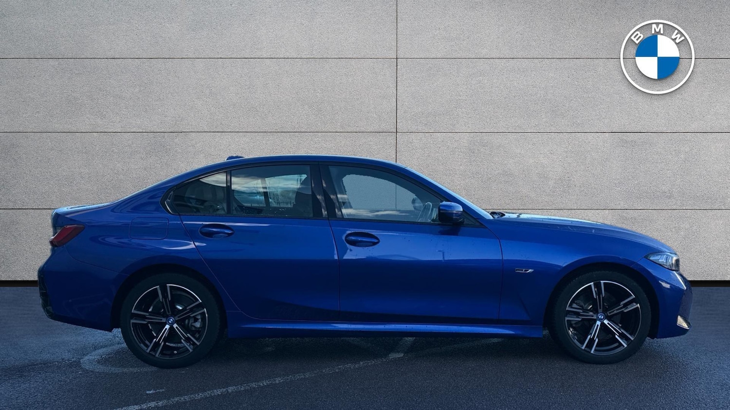 Used BMW 3 Series 2023 for sale - 77784788: Photo 3