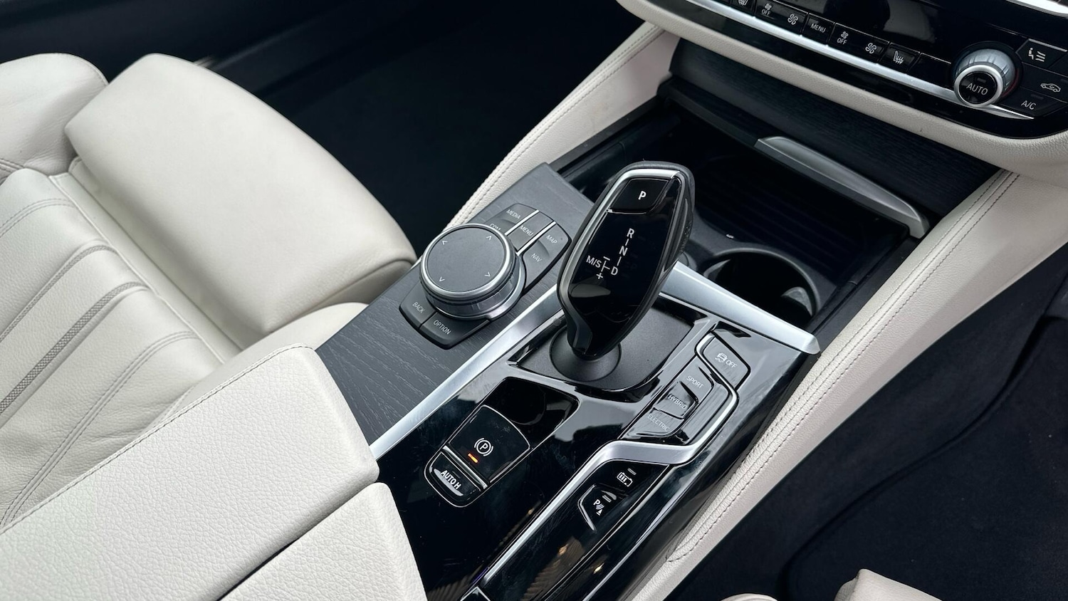 Used BMW 5 Series 2022 for sale - 77646197: Photo 10