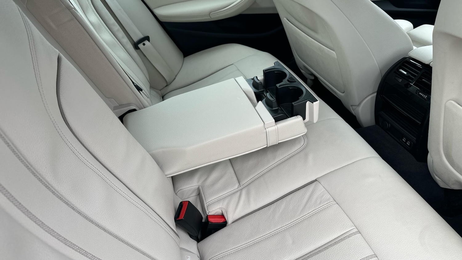 Used BMW 5 Series 2022 for sale - 77646197: Photo 48