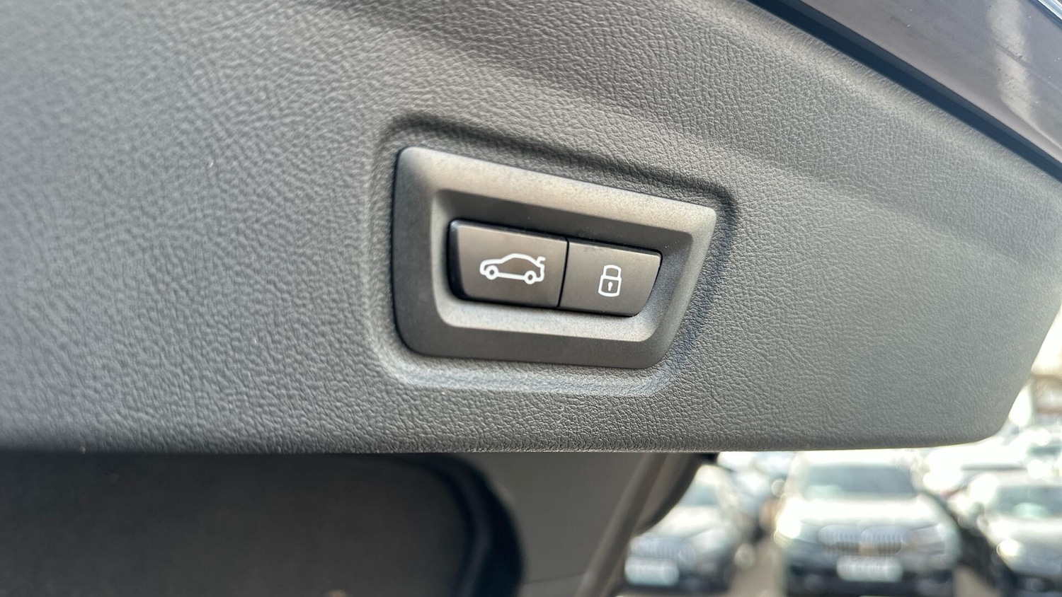 Used BMW i4 2025 for sale - 78072617: Photo 35