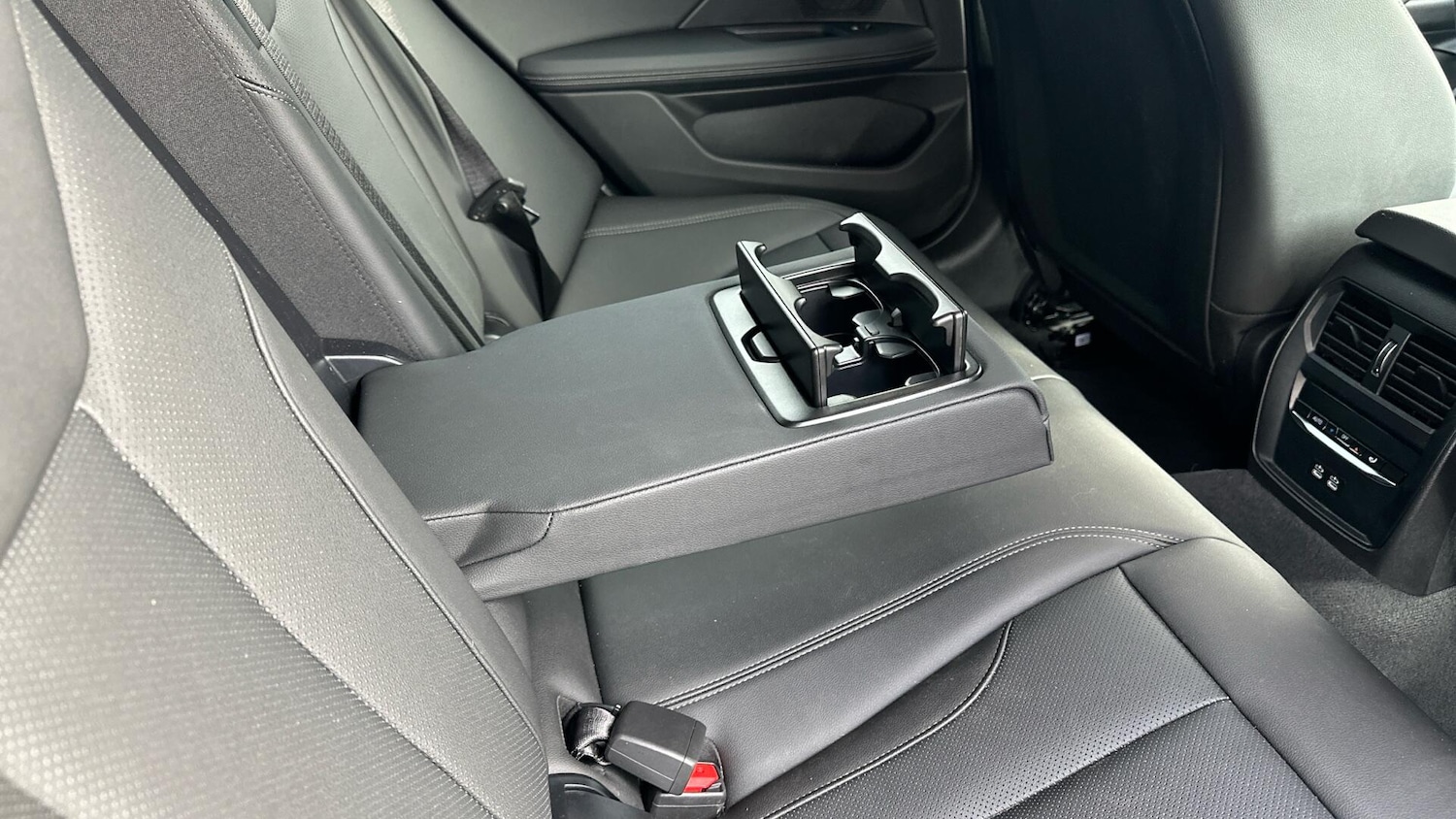 Used BMW i4 2025 for sale - 78072617: Photo 41