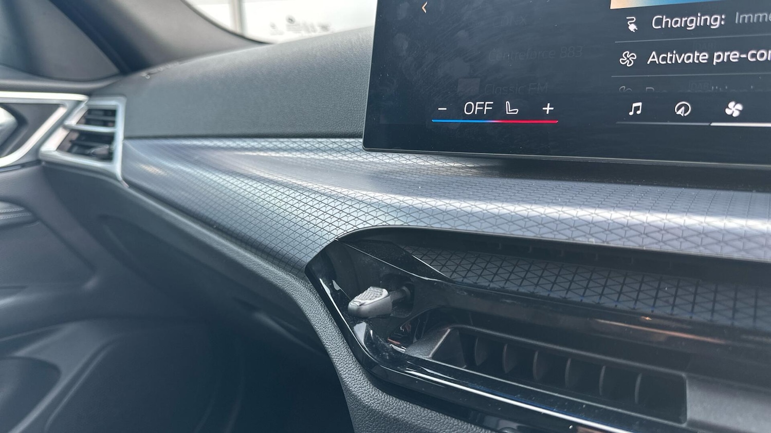 Used BMW i4 2025 for sale - 78072617: Photo 47