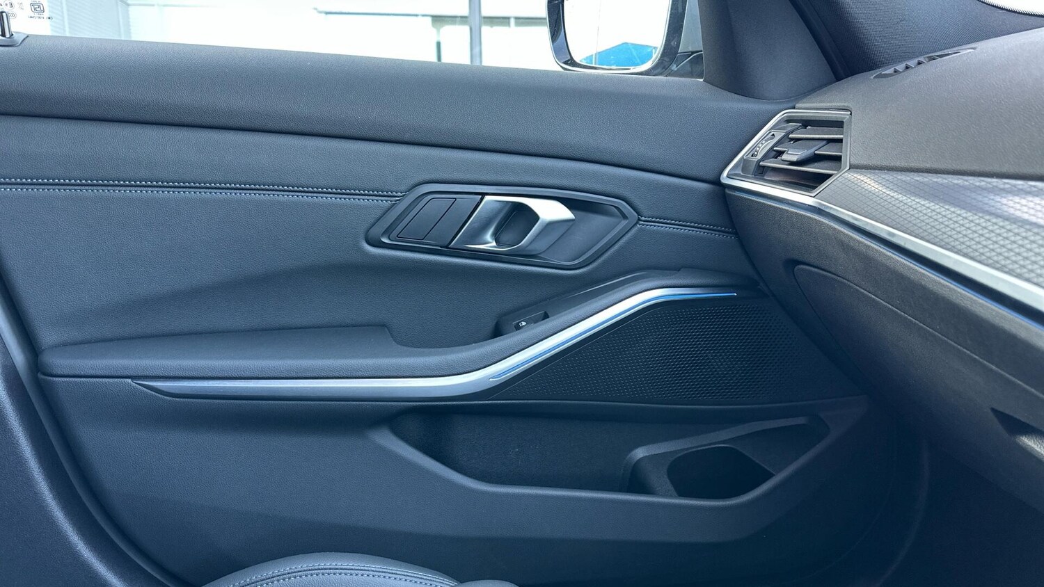 Used BMW 3 Series for sale - 77683783: Photo 27