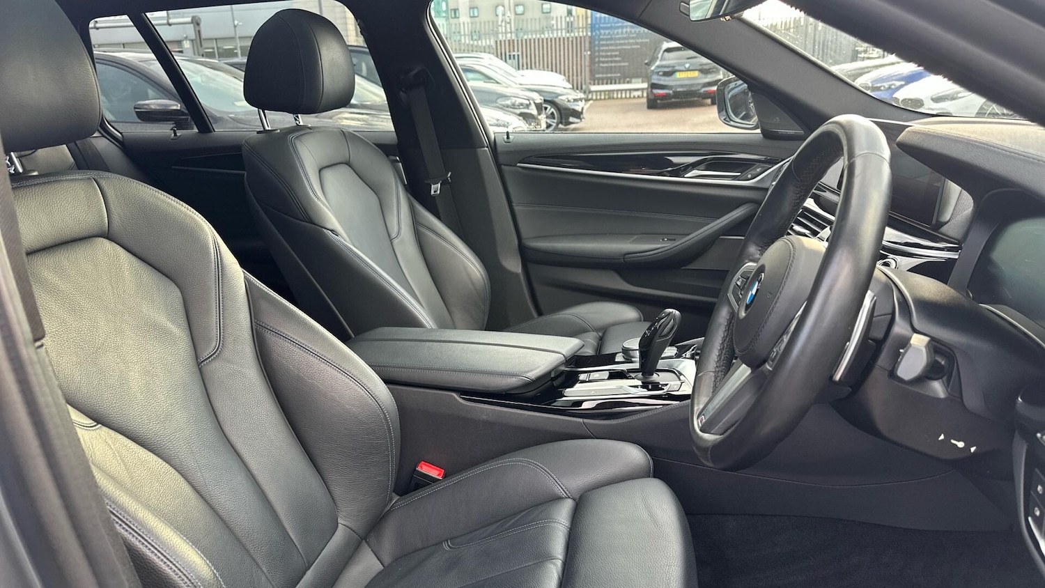 Used BMW 5 Series 2019 for sale - 77604654: Photo 11