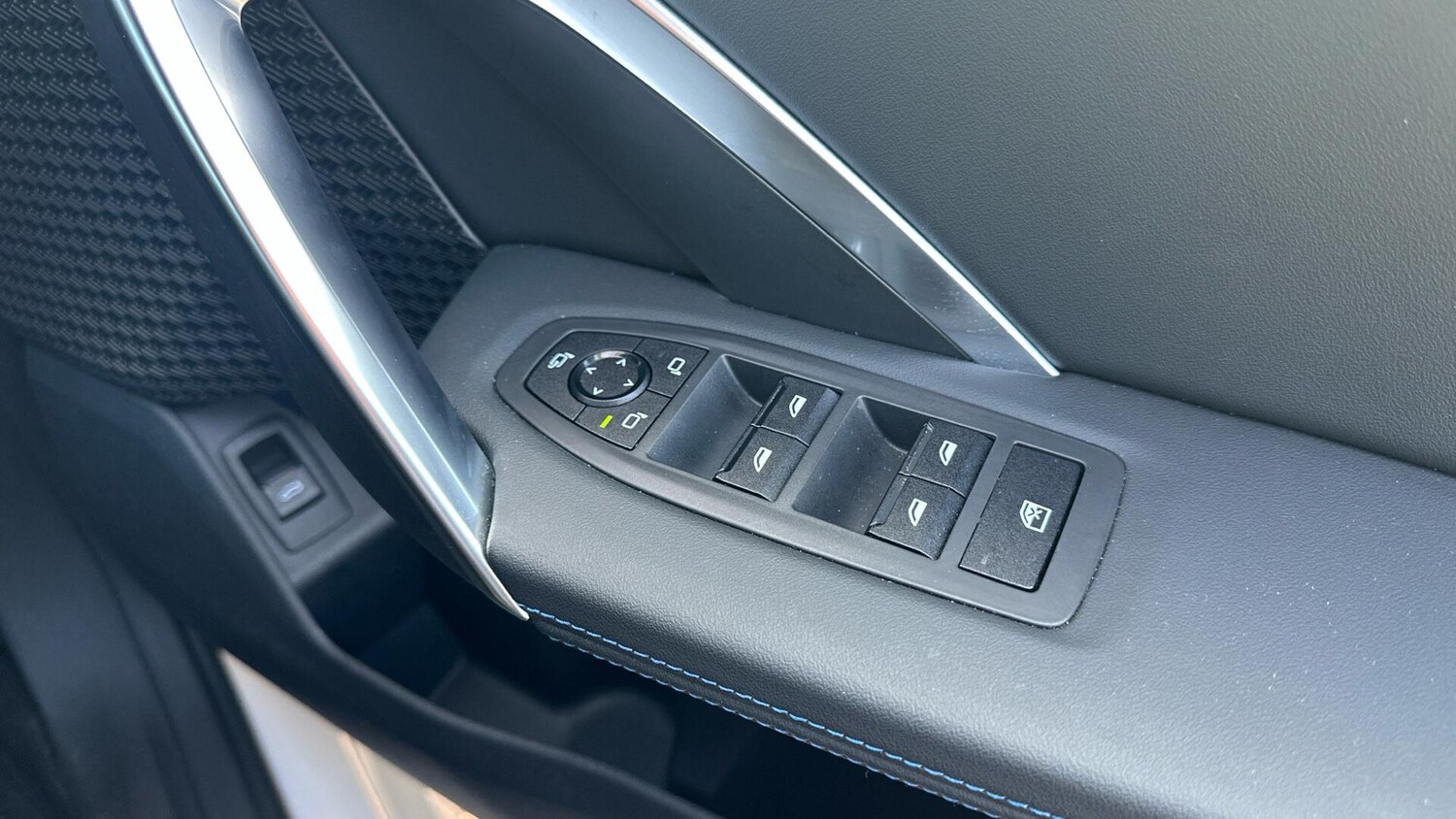 Used BMW iX1 2023 for sale - 77604836: Photo 32